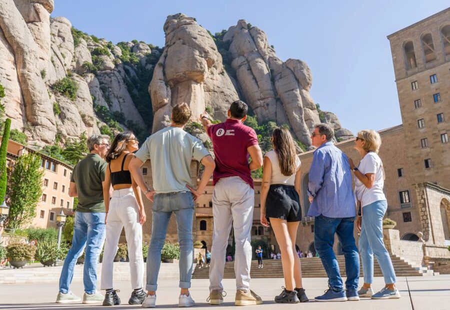 From Barcelona: Half-Day Montserrat Experience - Early entry, the basilica, and La Moreneta