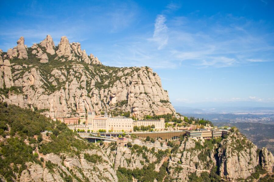 From Barcelona: Half-Day Montserrat Experience - The ride from Barcelona to the mountain