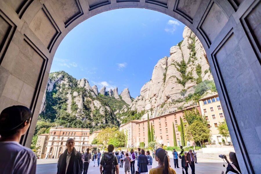 From Barcelona: Half-Day Montserrat & Horse Riding Tour - Horseback riding through Montserrat National Park