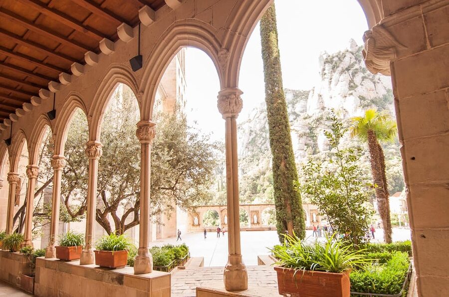 From Barcelona: Montserrat Half-Day Wine and Tapas Trip - Practical tips for making the day better