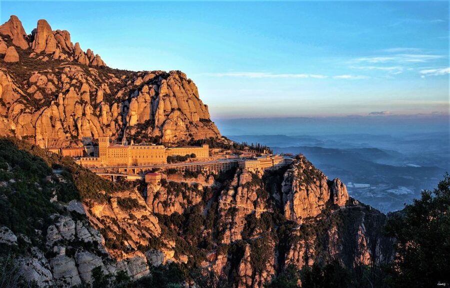From Barcelona: Montserrat Monastery, Easy Hike, Cable Car - Santa Maria de Montserrat and the 15th-century cloister