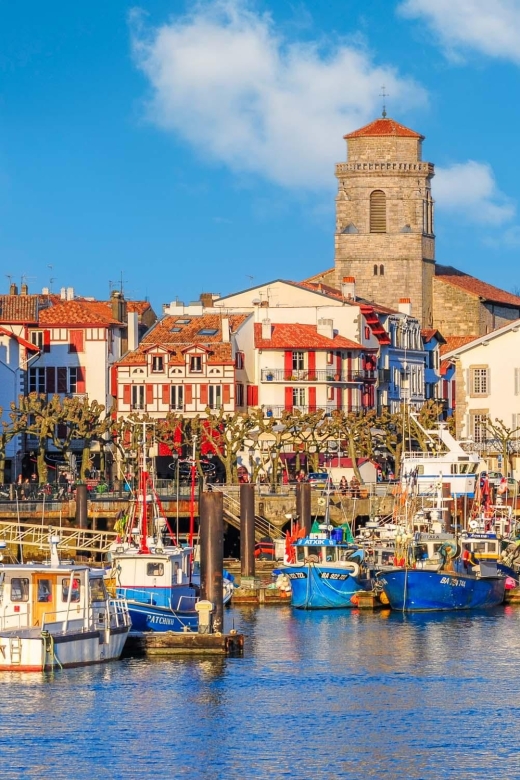 From Bilbao: Biarritz, Saint Jean de Luz, San Sebastian Tour - What the guides add to the day