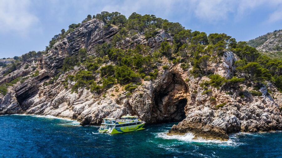 From Cala Ratjada: East Coast Glass-Bottom Boat Trip - Key points to know before you book