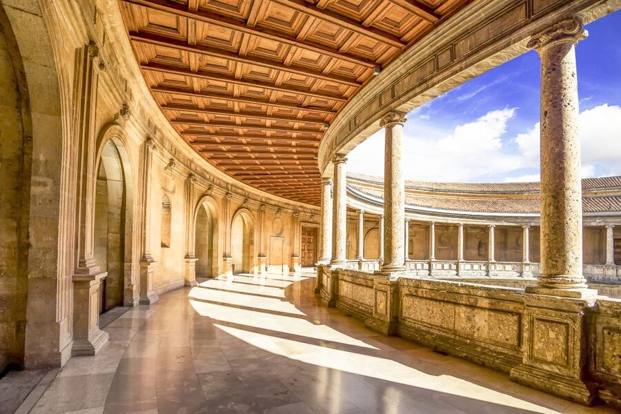 From Costa del Sol: Granada, Alhambra + Nasrid Palaces Tour - Guides who shape the experience