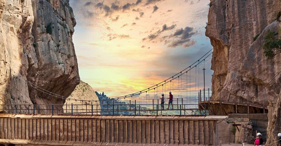 From Fuengirola: Caminito del Rey Guided Day Trip - Why the Caminito del Rey Is Worth a Full Day
