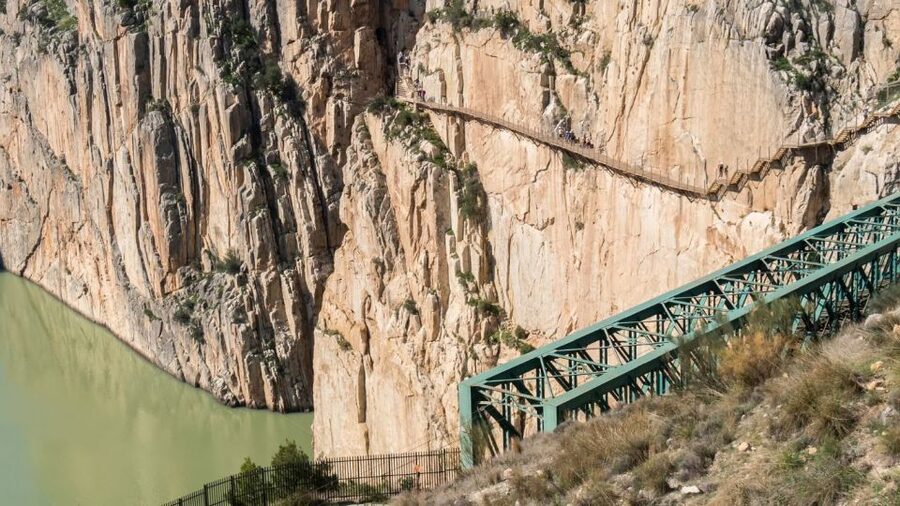 From Fuengirola: Caminito del Rey Guided Day Trip - The Transparent Viewpoint and Chocolate Staircase