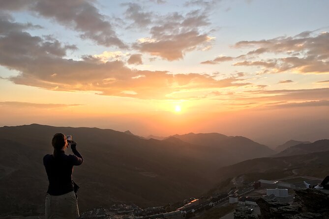 From Granada: Sierra Nevada Safari tour up to 2500 meters high - Forests, viewpoints, and the first short walks