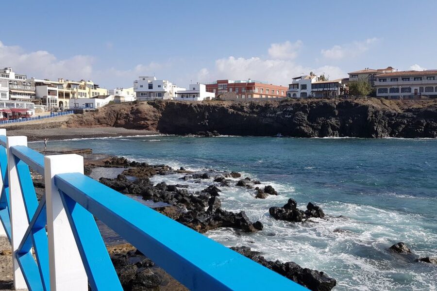 From Lanzarote: Day Trip to Fuerteventura and Corralejo - What to pack for the nine-hour outing
