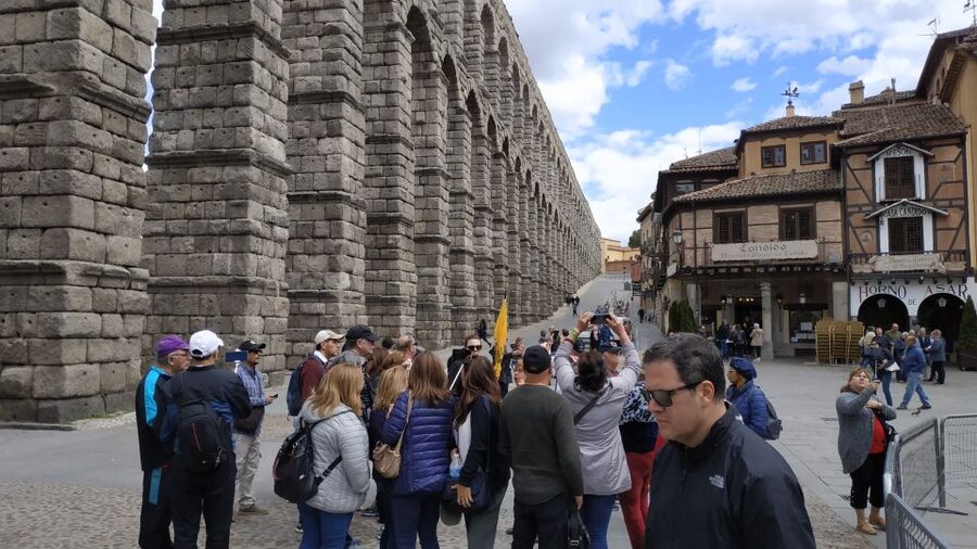 From Madrid: Ávila and Segovia Guided Day Trip - Segovia begins with an unforgettable Roman aqueduct