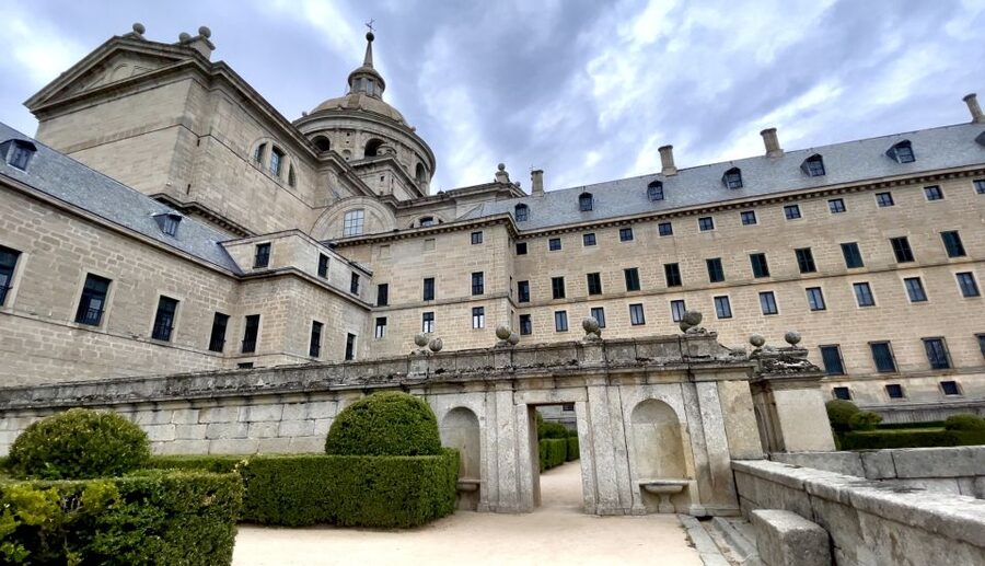 From Madrid: Escorial Monastery and the Valley of the Fallen - The short ride to the Valley of the Fallen