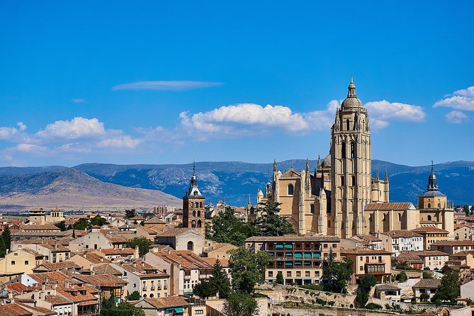 From Madrid: Segovia & Toledo with Alcazar and Cathedral - Coach travel and the rhythm of the day
