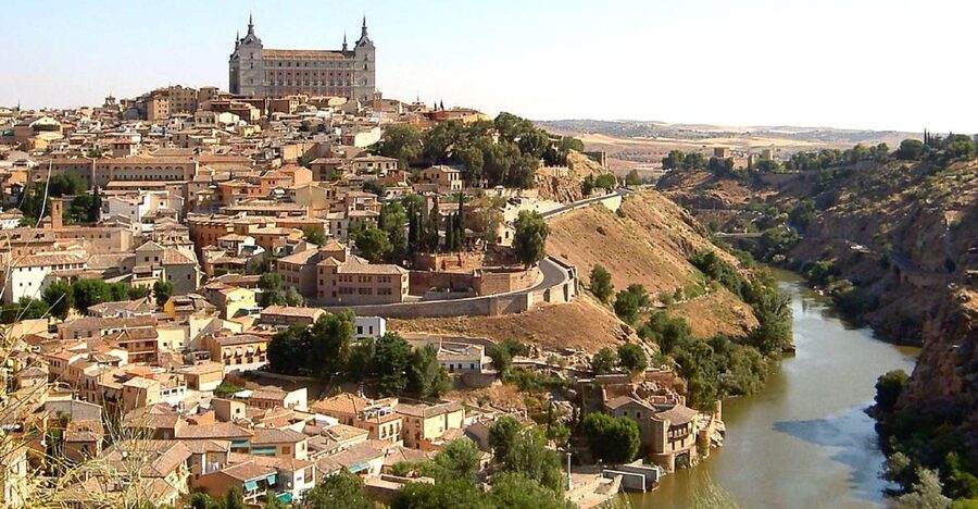 From Madrid: Toledo Full-Day Trip with Optional Cathedral - The bus ride from Madrid to Toledo