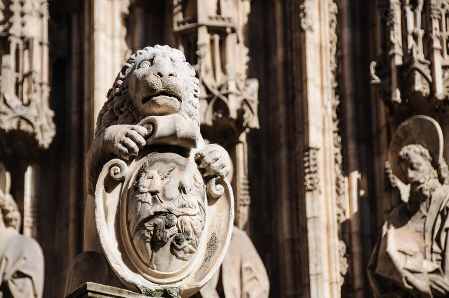 From Madrid: Toledo with 3 Monuments and Optional Cathedral - Santa María La Blanca in the old Jewish quarter