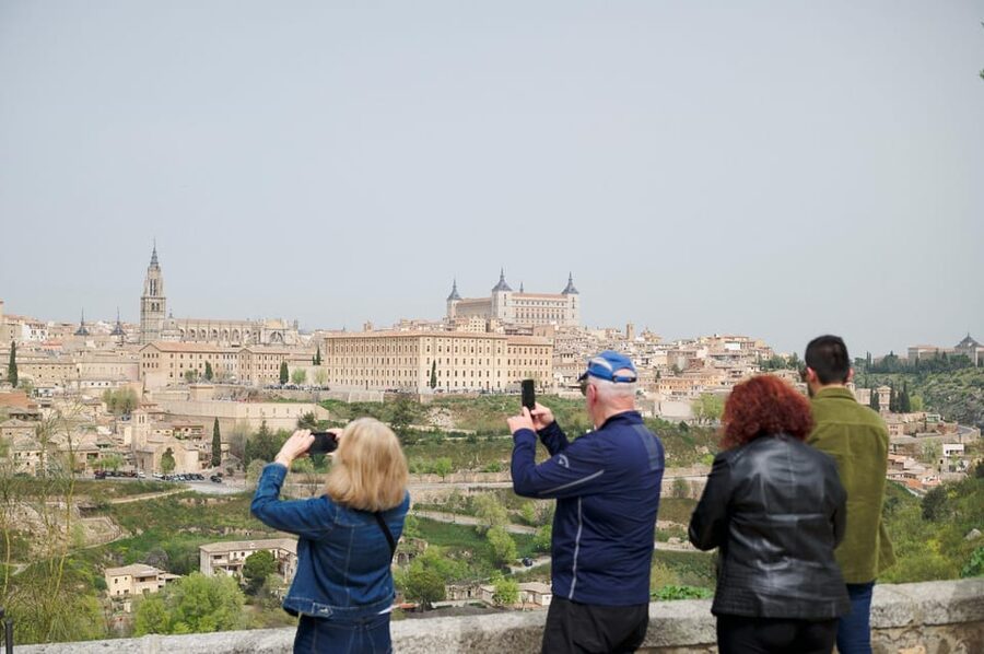 From Madrid: Toledo with 3 Monuments and Optional Cathedral - Toledo Cathedral, if you choose the right option