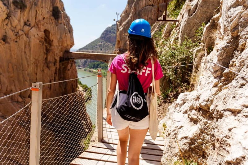 From Málaga: Caminito del Rey Day Trip & Guided Tour - A 30-minute pause in Ardales