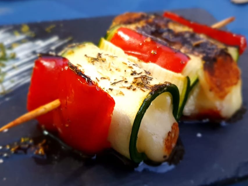 From Malaga: Caminito del Rey/White Village Tour & Tapas - Is $75 good value?