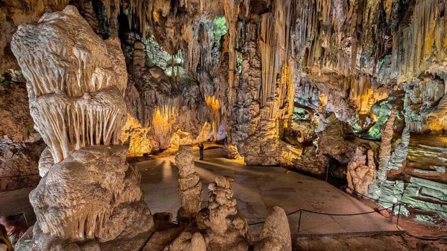 From Málaga: Caves of Nerja, Nerja and Frigiliana Day Tour - How the nine-hour schedule feels