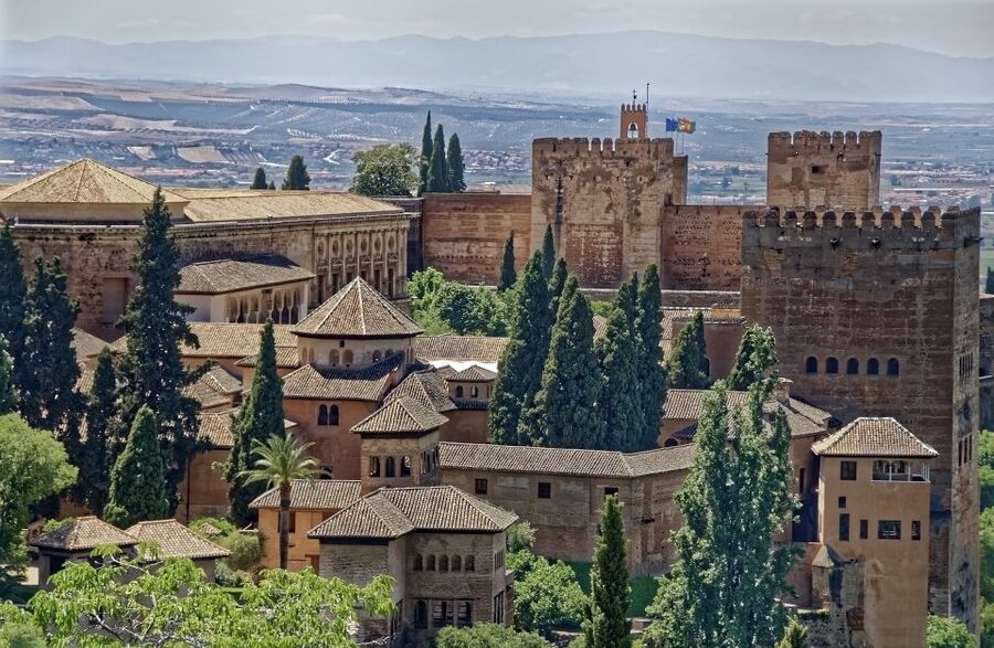 From Malaga: Granada Full-Day Trip with Alhambra - Why the Alhambra makes this a worthwhile day trip