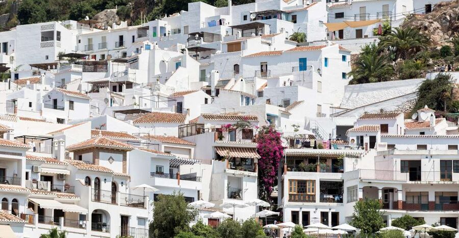 From Malaga: Nerja and Frigiliana Tour - Frigiliana: white lanes, Moorish details, and local shopping