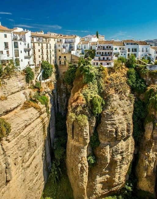 From Malaga: Ronda & Setenil de las Bodegas Guided Day Trip - What the $30 price really covers
