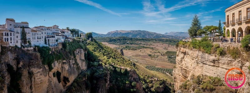 From Malaga: Ronda & Setenil de las Bodegas Guided Day Trip - The gorge, bridges, and views