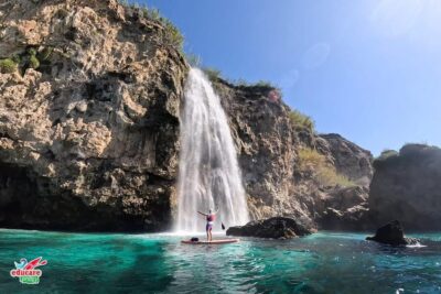 Guided Paddle Surf Cliffs and Maro Waterfall