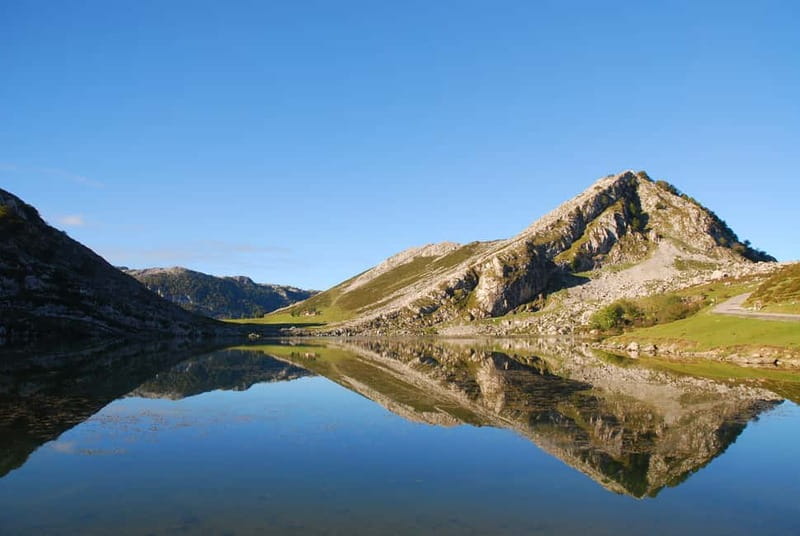 From Oviedo: Covadonga, Cangas de Onís, and Lastres Tour - Why This Oviedo Day Trip Works