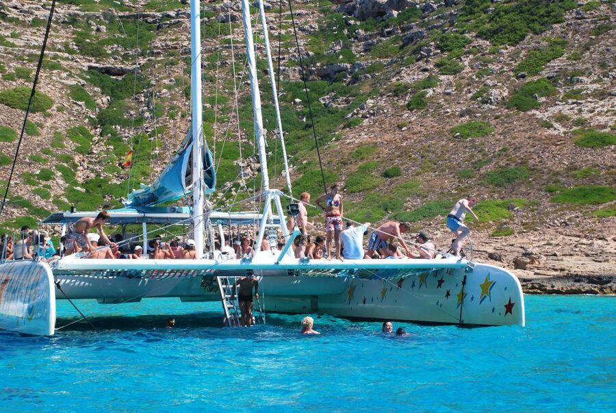 From Palma de Mallorca: Boat Cruise to Illetes - Who will enjoy this cruise most?