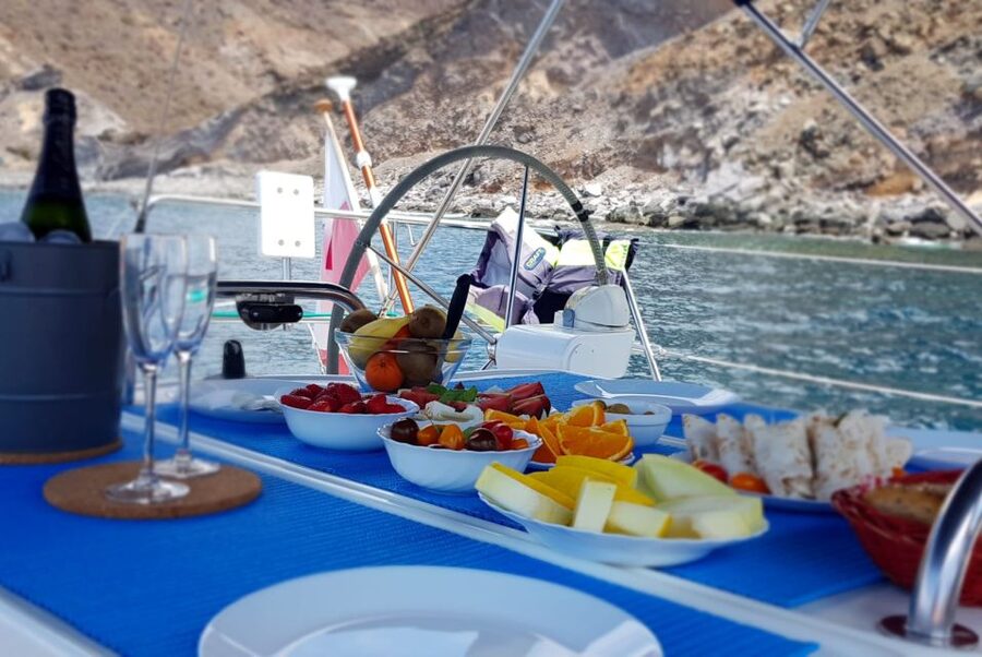 From Puerto de Mogán: Sailboat Trip with Food and Drinks - Who will enjoy this trip most