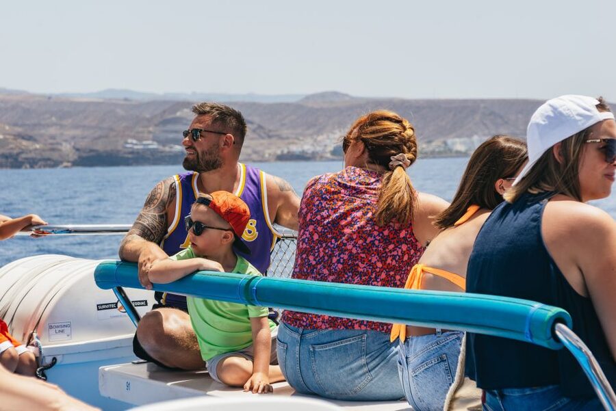 From Puerto Rico de Gran Canaria: Dolphin Watching Cruise - Spirit of the Sea and the glass-bottom view