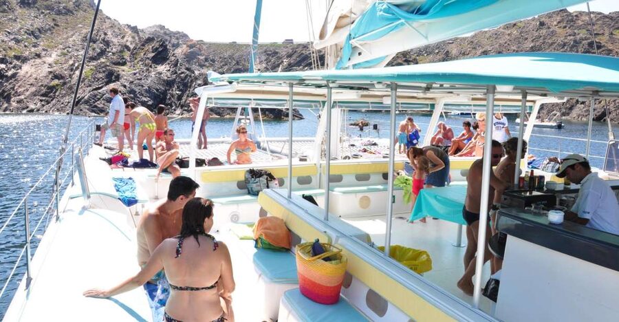 From Roses: Catamaran Cruise Cap Norfeu - Cadaqués - Practical details that make the day easier