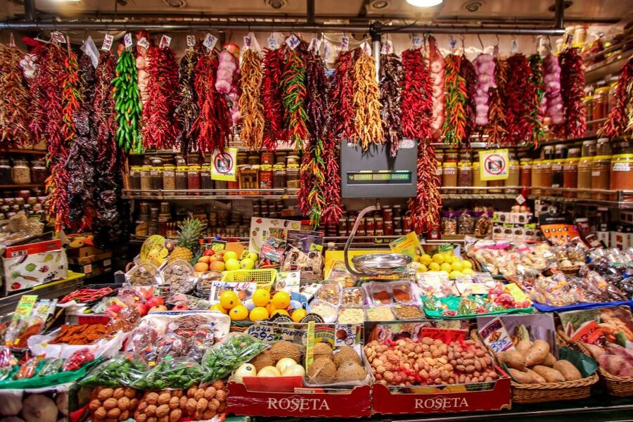 From Salou: Barcelona City Center Tour - Key points to know before booking