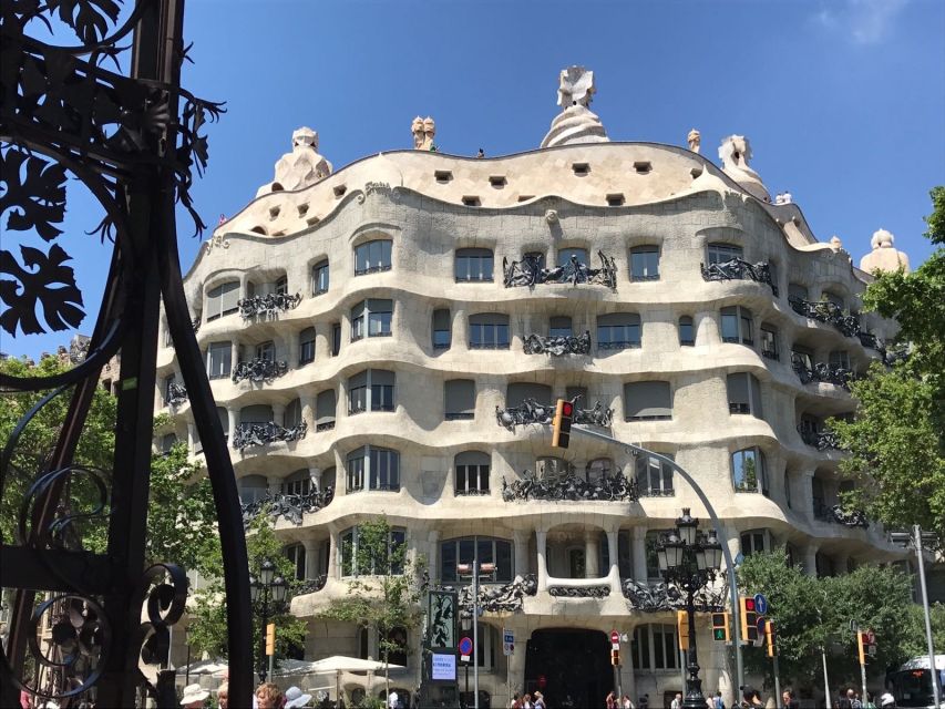 From Salou: Barcelona City Center Tour - Why this Salou to Barcelona trip works