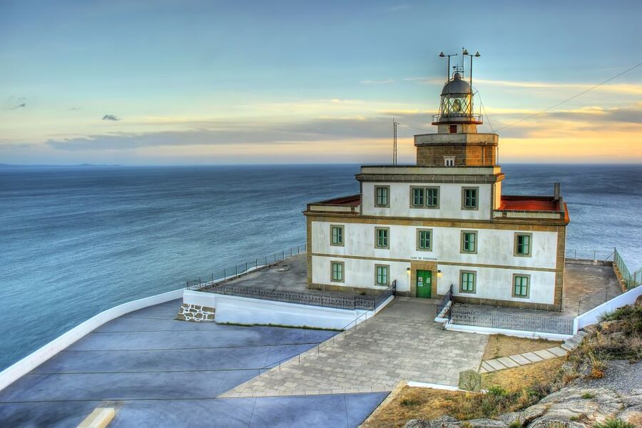 From Santiago: Finisterre, Muxia, Ézaro - 7 stops day tour - Timing, Pickup Points, and the Bus Ride