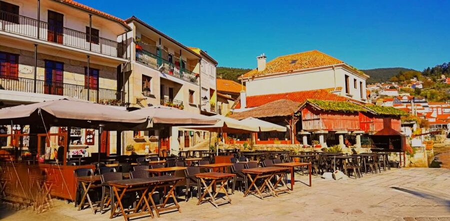 From Santiago: Rías Baixas Galicia Seafood & Wine Day Tour - Key points to know before booking