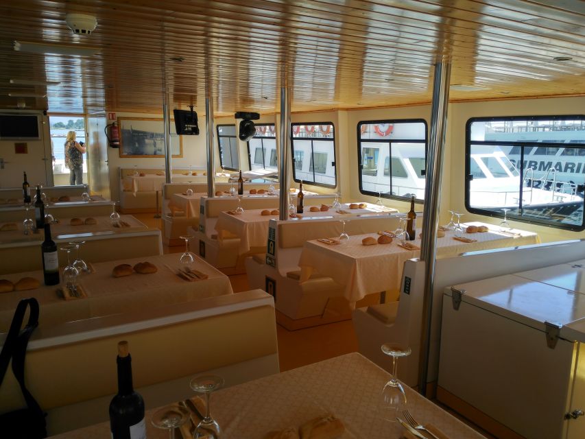 From Santiago: Rías Baixas Galicia Seafood & Wine Day Tour - Who will enjoy this day trip most?