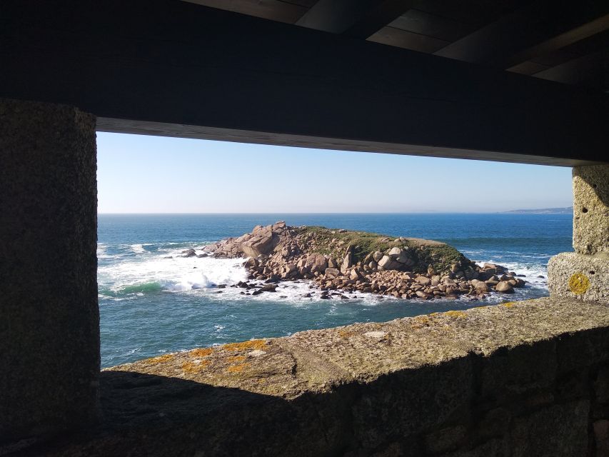 From Santiago: Rías Baixas Galicia Seafood & Wine Day Tour - Crossing the coast toward Combarro
