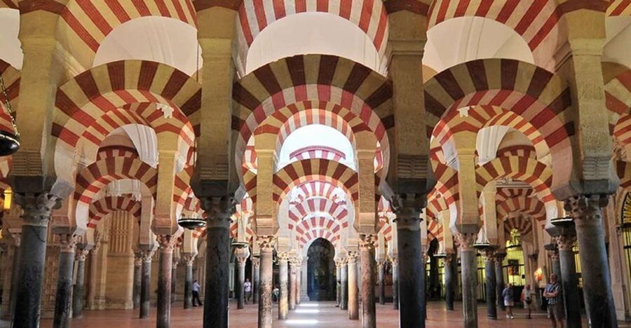 From Seville: Córdoba and Mosque Cathedral Full-Day Tour - The 1.5-hour ride from Seville