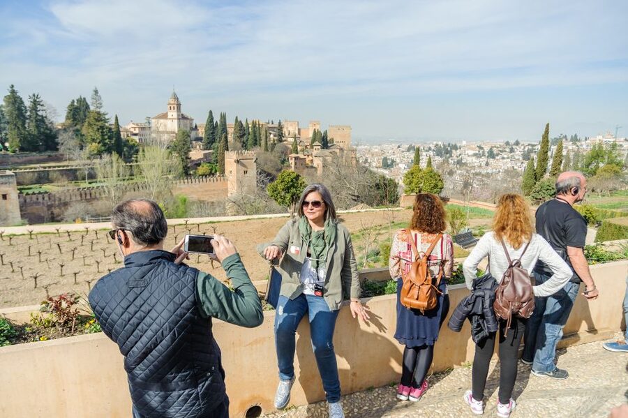 From Seville: Granada Day Trip Alhambra and Albaycin - Inside the Alhambra Palace