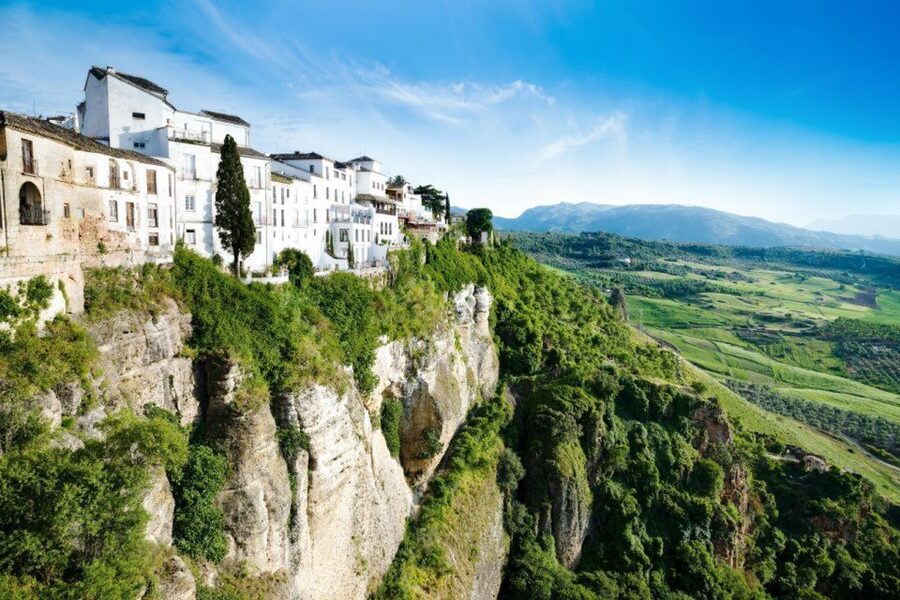 From Seville: White Villages and Ronda Tour - Should You Book the White Villages and Ronda Tour?