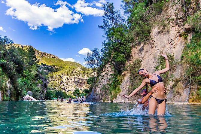 From Valencia: Montanejos Thermal Spring & Girlfriend Waterfall - Fuente de los Baños, Montanejos’ year-round swimming stop