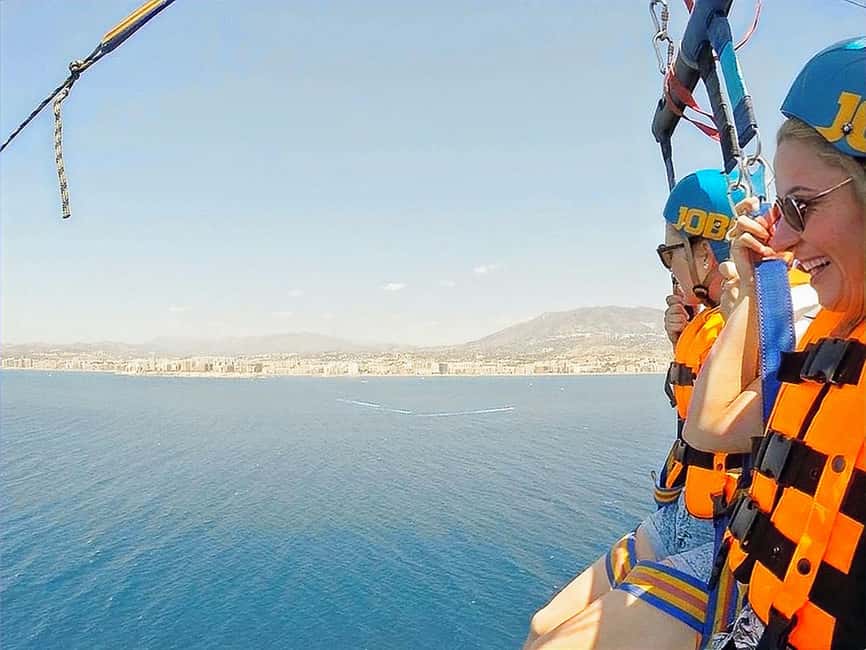 Fuengirola: Deluxe Parasailing Flight from Fuengirola Port - Key points before you book