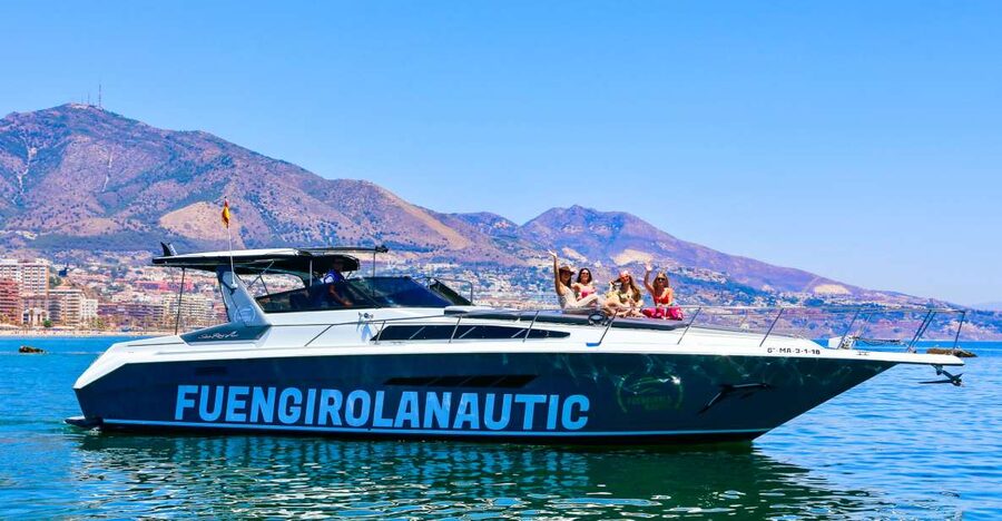 Fuengirola: Dolphin Watching by Yacht with Snacks and Drinks - Searching for dolphins along the Costa del Sol