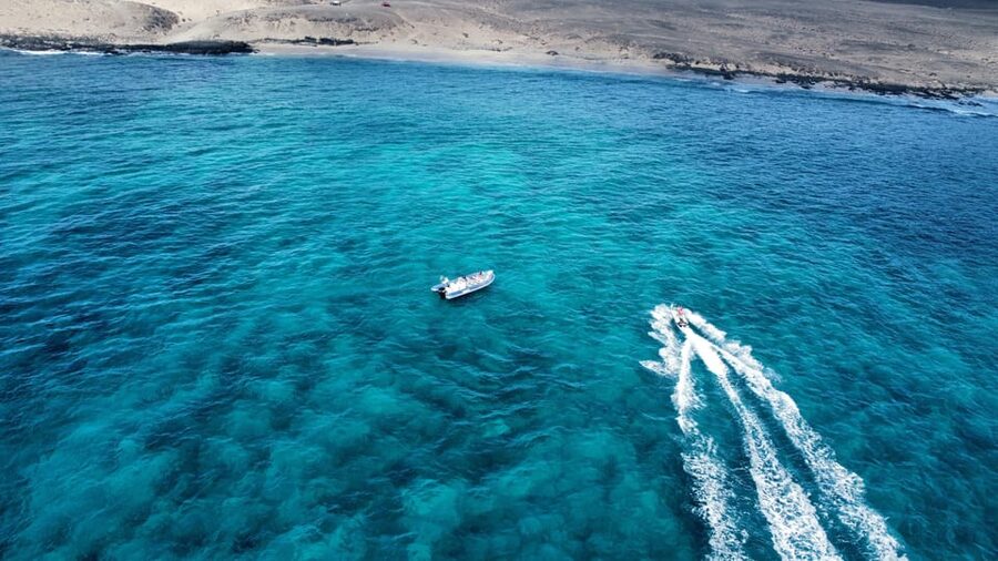 Fuerteventura : 30 minute JetSki Rental without licence - Who should book this experience?