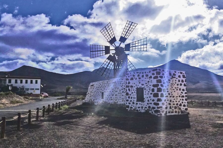 Fuerteventura: Panoramic Tour - Ajuy’s black beach, caves, and seaside lunch