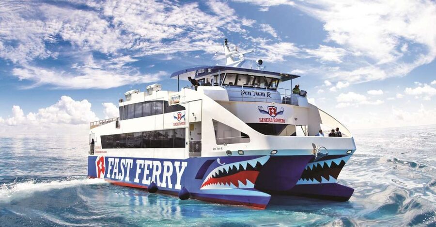 Fuerteventura: Round-Trip or 1-Way Ferry Ticket to Lanzarote - A short ferry ride between two Canary Islands