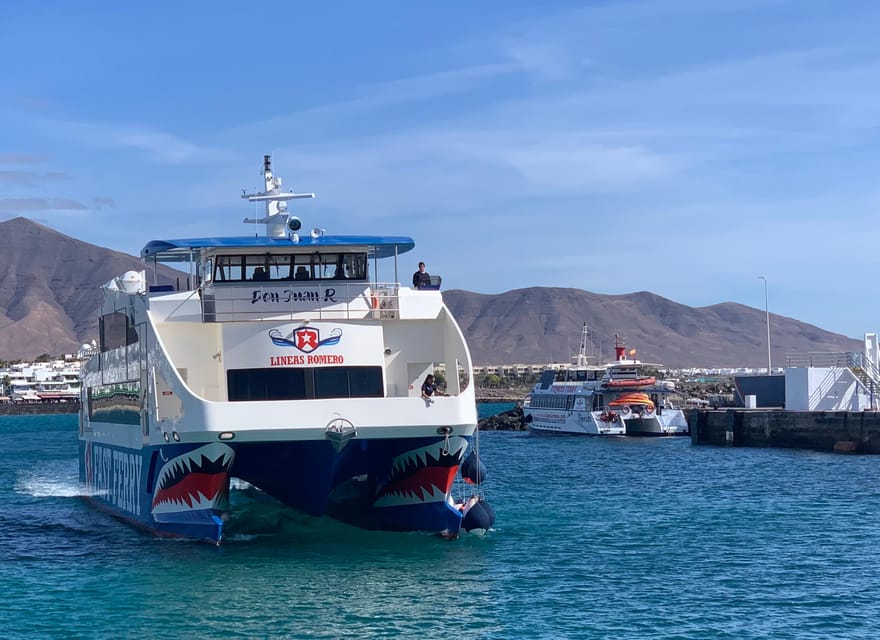 Fuerteventura: Round-Trip or 1-Way Ferry Ticket to Lanzarote - Using Playa Blanca as a base for Lanzarote