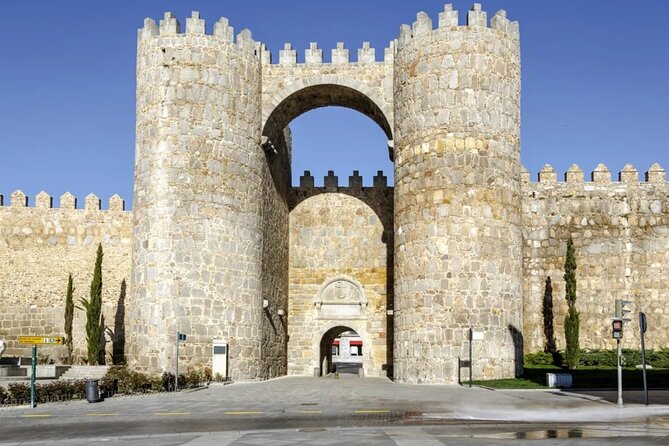 Full Day Tour to Avila & Segovia from Madrid - Ávila’s walls and a quick look at the old town