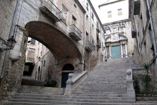 Game Of Thrones Walking Tour in Girona - The Jewish Quarter as Braavos