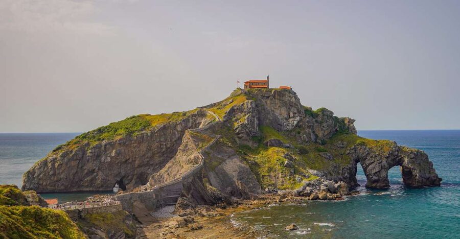 Gaztelugatxe with access, Bermeo and Gernika from Bilbao - Bermeo, a short look at Basque seafaring life